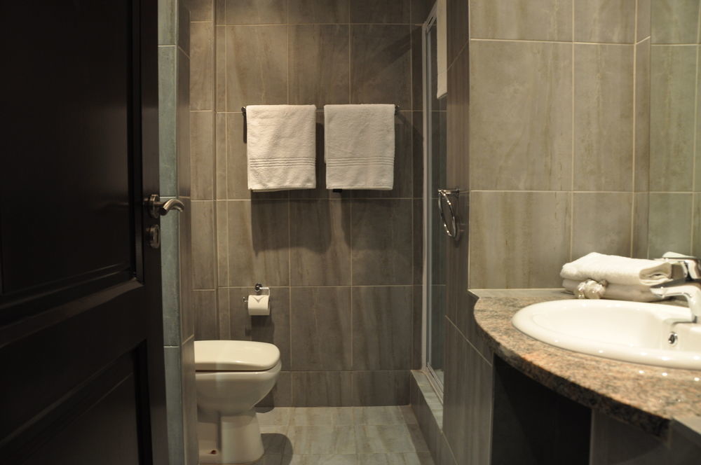 Hotel Royal Kinszasa Zewnętrze zdjęcie